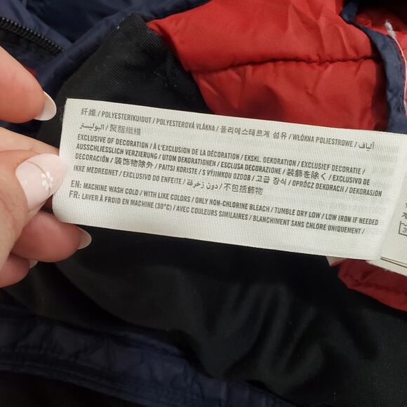 Abercrombie A&F Puffer Jacket with Removable Hood Poly-Fill Water Resistant Flaw - Picture 10 of 15